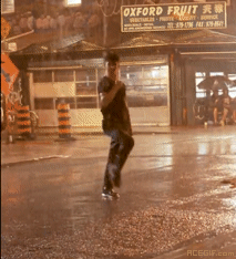 GIFy s déšťovým tancem