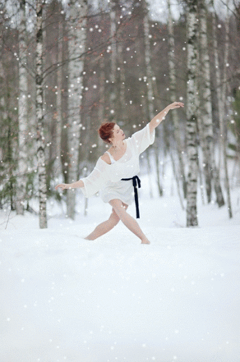 GIFy pro tanec na sněhu