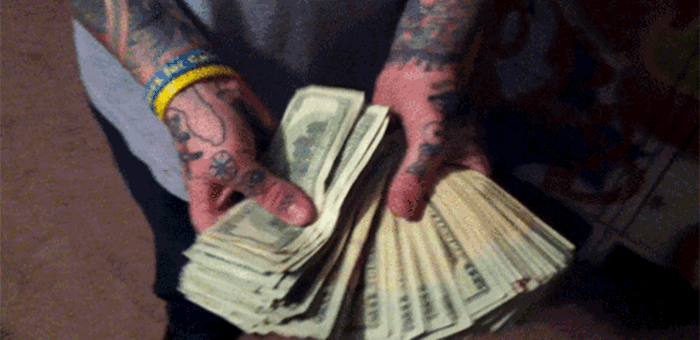 Pieniądze GIF-ów - Spadające banknoty, liczenie, wyrzucanie pieniędzy