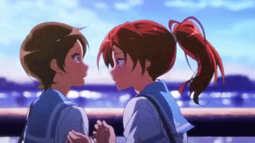 GIFy Anime Uściski - 100 animowanych obrazów z nazwami anime