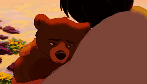 Ours en peluche embrasse sur des GIFs - 30 images animées mignonnes