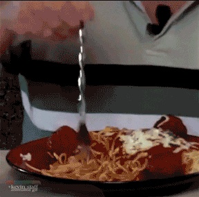 GIFy spaghetti - 100 animowanych obrazów tego typu makaronu