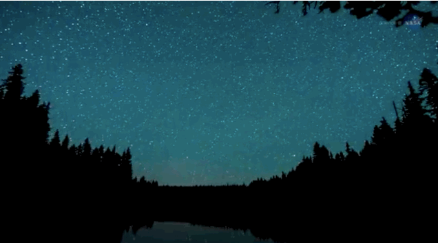 Le GIF di stelle cadenti - 85 immagini animate