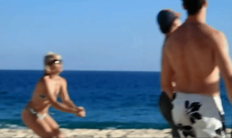 4-funny-beach-volleyball-game