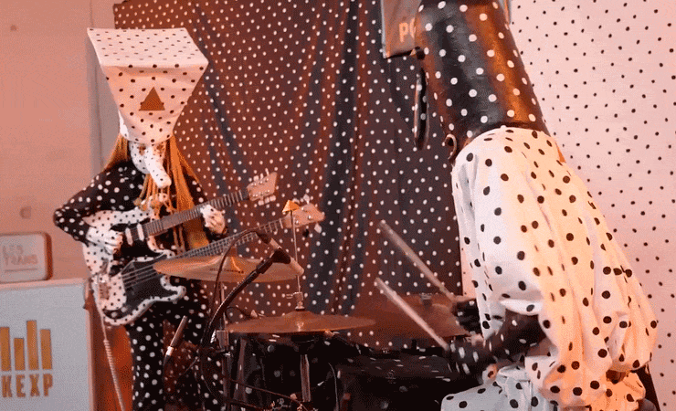 Angine de Poitrine GIFs