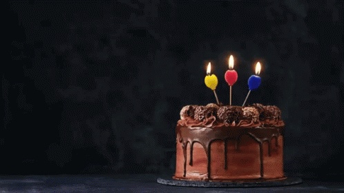 Animované GIF obrázky narozeninových dortů